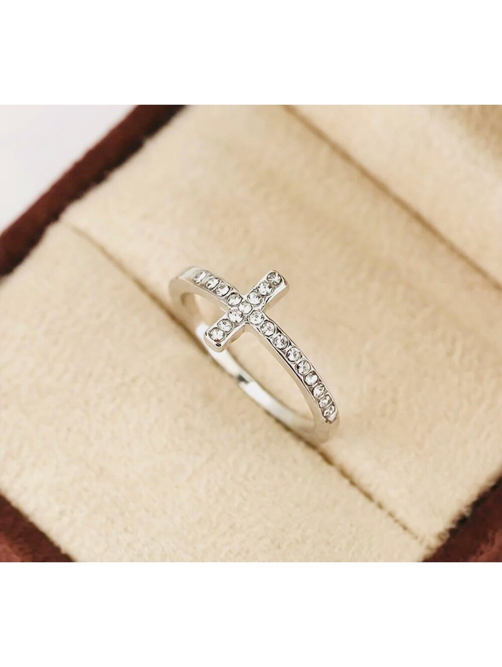 New - Vintage-Inspired Glitter Cross Ring with Zirconia Accents - Size 7
